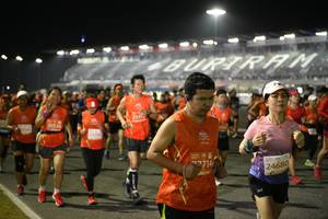 BIB: 214, 2056, 7714, 24680
                            <button type="button" onclick="openModal(10669559)" class="btn btn-primary btn-sm float-right btn-popup" data-toggle="modal" data-target=".modal-high-quality">
                        <i class="fas fa-shopping-cart"></i> Add to Cart
                    </button>
                                            <button type="button" onclick="isThisMe(10669559, true)" class="btn btn-success btn-sm float-right btn-popup btn-isme hidden" data-toggle="tooltip" data-placement="bottom" title="นี่คือรูปของคุณใช่ไหม คลิกที่นี่เพื่อเอาเข้าอัลบั้ม">
                        <i class="fas fa-plus"></i> Add to album
                    </button>
                    <button type="button" onclick="isThisMe(10669559, false)" class="btn btn-warning btn-sm float-right btn-popup btn-isnotme hidden">
                        <i class="fas fa-ban"></i> Remove from album
                    </button>